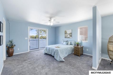 1000 Briarstone Drive Mason City IA 50401