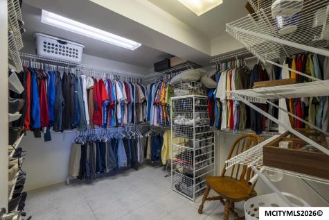 1000 Briarstone Drive Mason City IA 50401