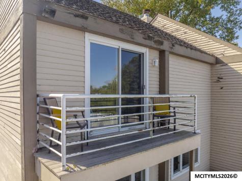 1000 Briarstone Drive Mason City IA 50401