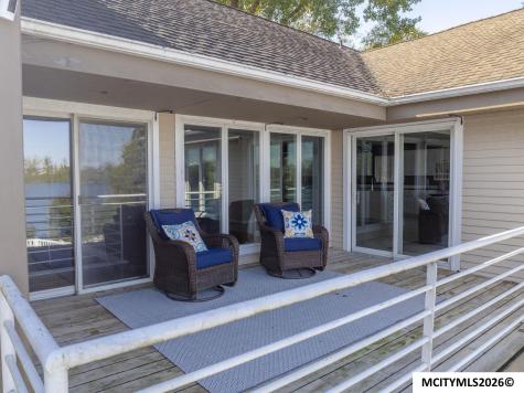 1000 Briarstone Drive Mason City IA 50401