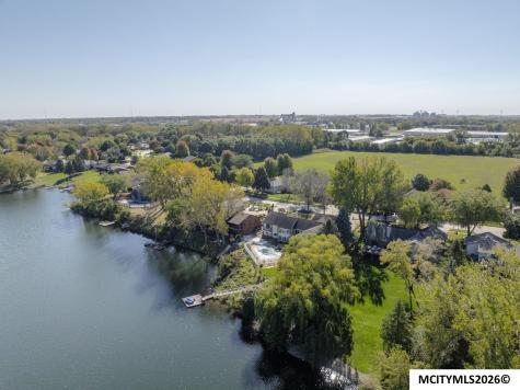 1000 Briarstone Drive Mason City IA 50401
