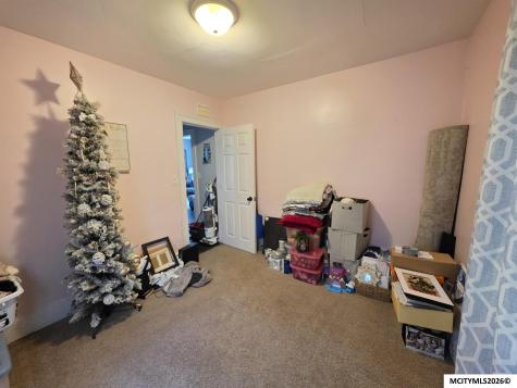 1008 N Georgia Mason City IA 50401
