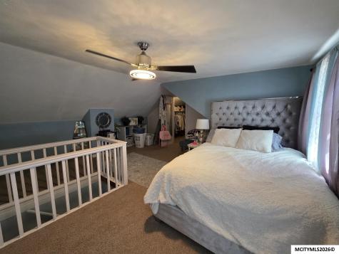 1008 N Georgia Mason City IA 50401