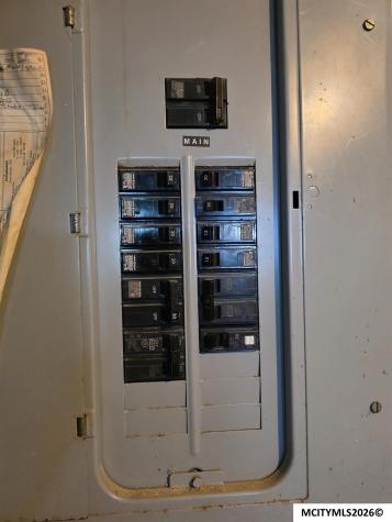 1008 N Georgia Mason City IA 50401