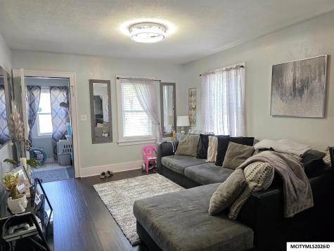 1008 N Georgia Mason City IA 50401