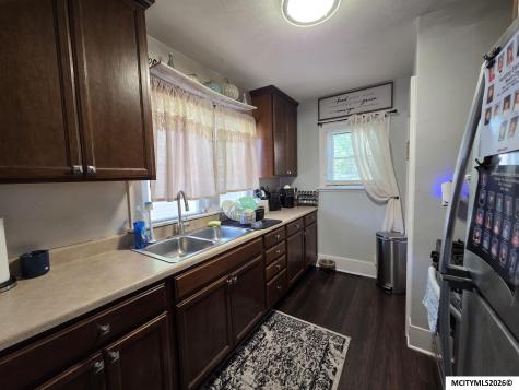 1008 N Georgia Mason City IA 50401