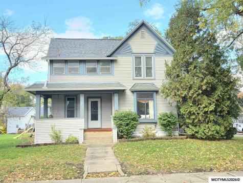 424 8th SE Mason City IA 50401