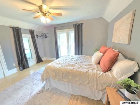 424 8th SE Mason City IA 50401