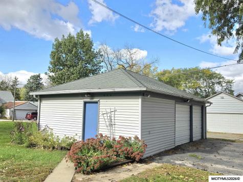 424 8th SE Mason City IA 50401