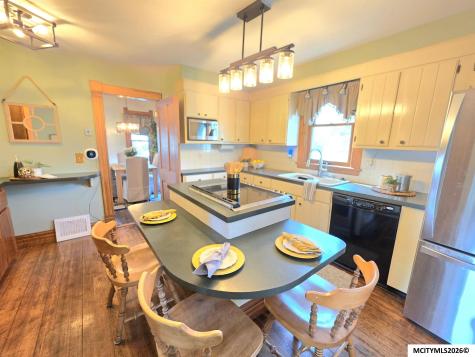 424 8th SE Mason City IA 50401