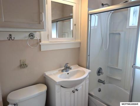 832 9th NE Mason City IA 50401