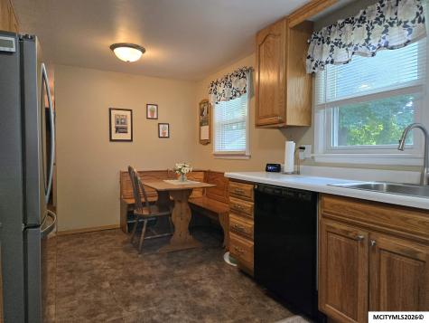 1006 N Taylor Mason City IA 50401