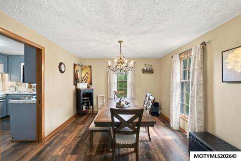 109 Lakeview Drive Mason City IA 50401
