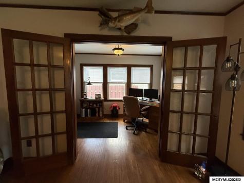 115 S Kentucky Mason City IA 50401