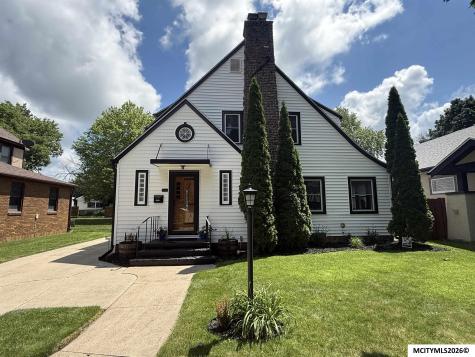 115 S Kentucky Mason City IA 50401