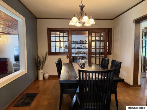 115 S Kentucky Mason City IA 50401