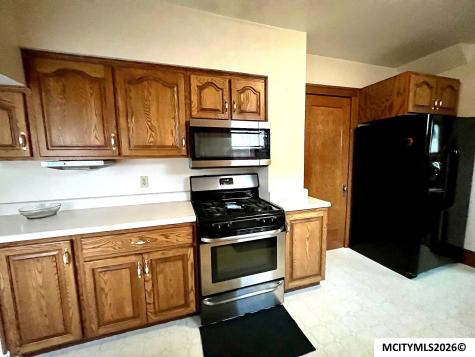 233 7th NW Mason City IA 50401