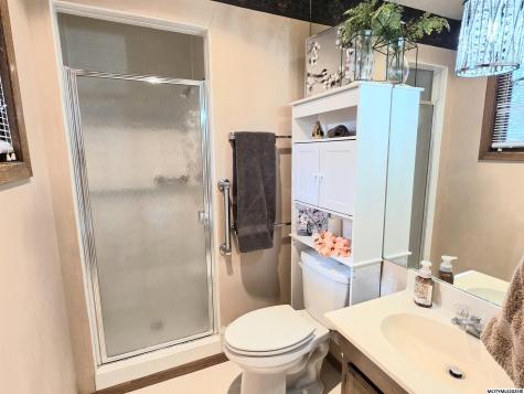 925 Briarstone Drive Mason City IA 50401