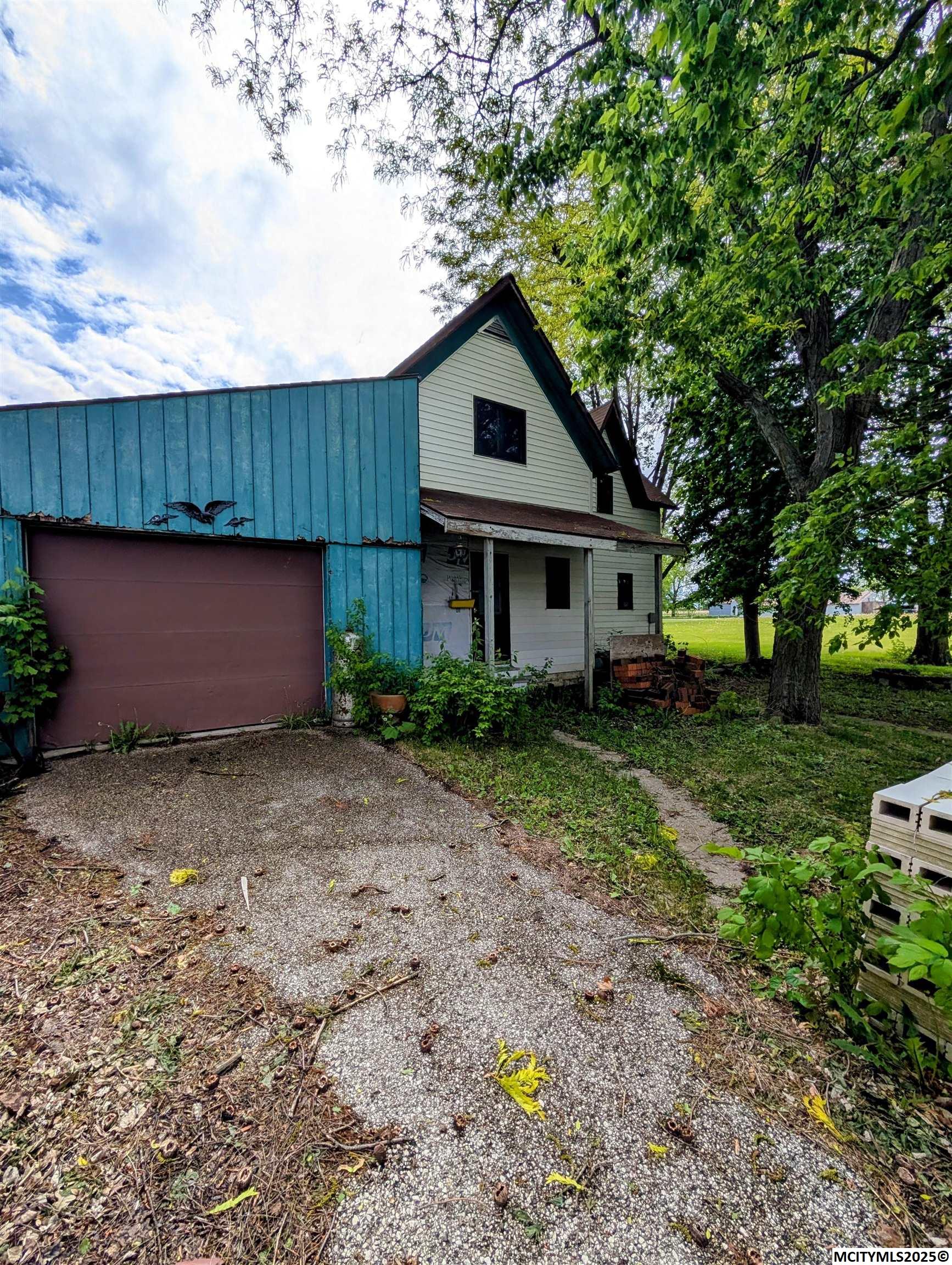 404 S Main Marble Rock IA 50653