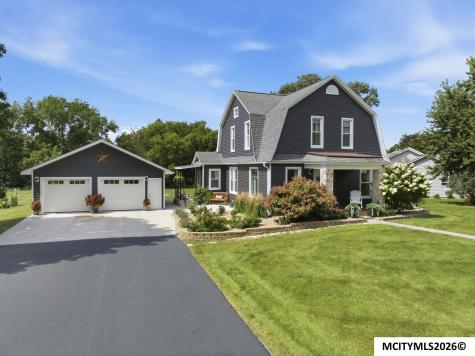 106 Rock Grove Drive Nora Springs IA 50458