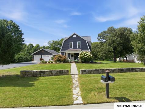 106 Rock Grove Drive Nora Springs IA 50458