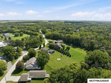 106 Rock Grove Drive Nora Springs IA 50458