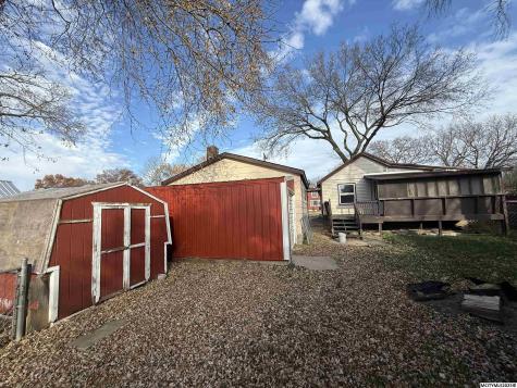 300 15th Avenue Charles City IA 50616