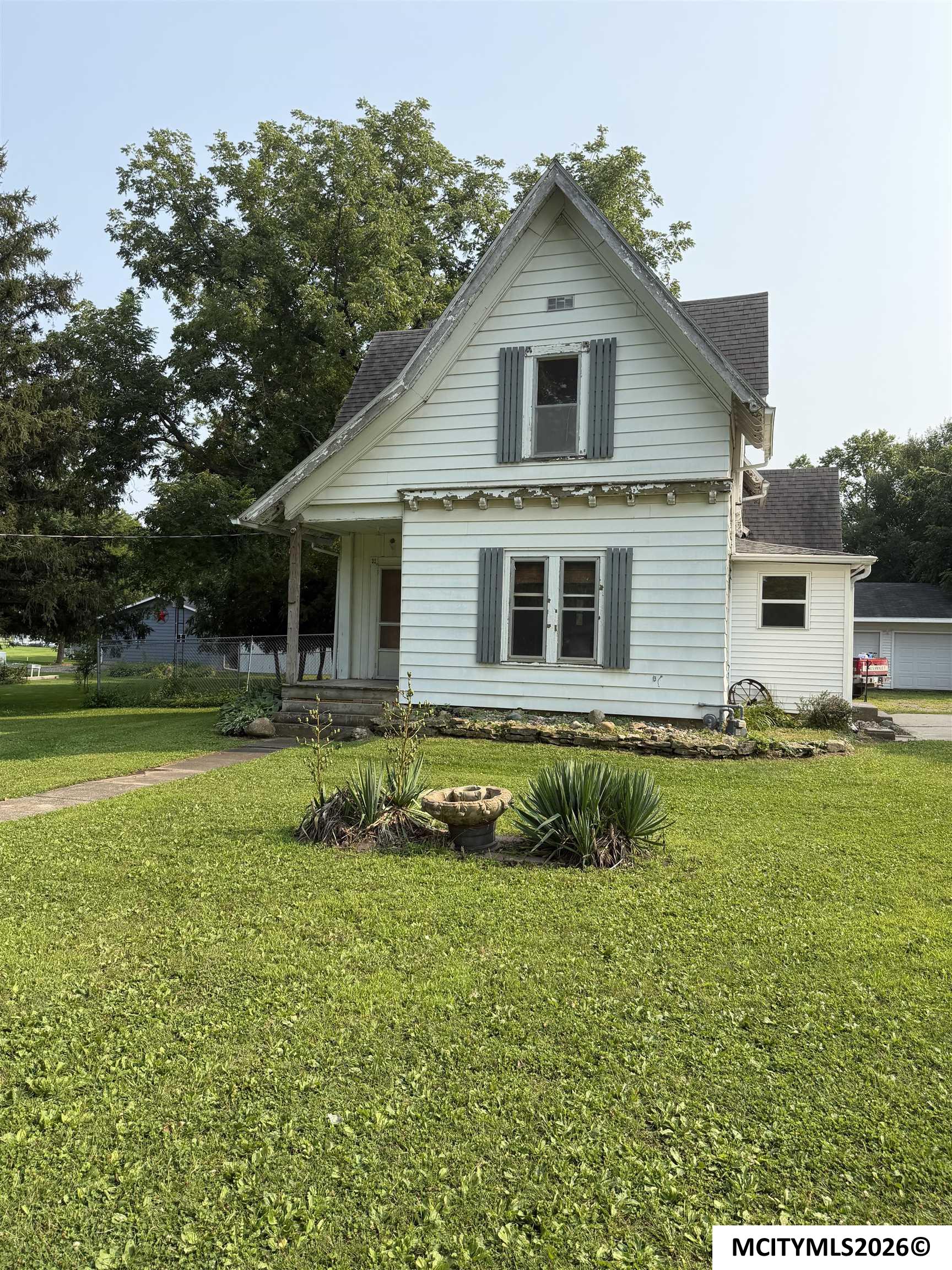 701 E Main Avenue Rockford IA 50468