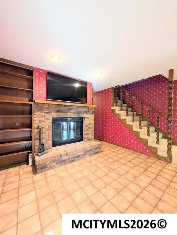 2 Quarry Road Mason City IA 50401