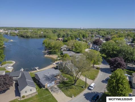 1814 Springview Drive Mason City IA 50401