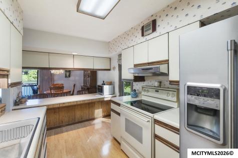 1814 Springview Drive Mason City IA 50401