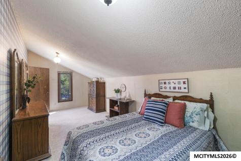 1814 Springview Drive Mason City IA 50401