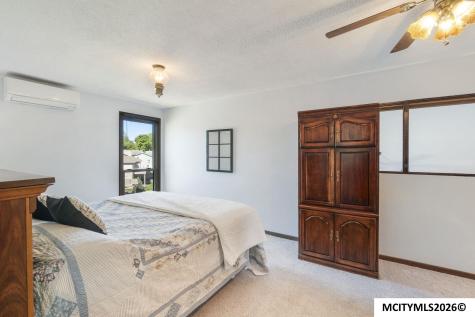 1814 Springview Drive Mason City IA 50401