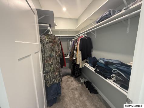 145 Boulder Mason City IA 50401