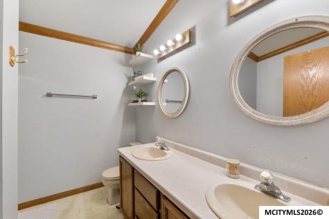 2037 12th NE Mason City IA 50401
