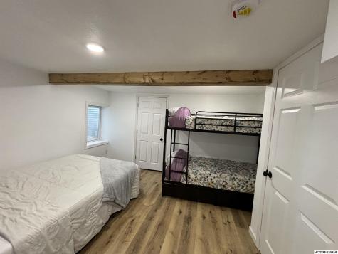 207 S 10th Street Clear Lake IA 50428