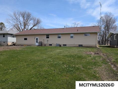 413 1st Street N Rockwell IA 50469