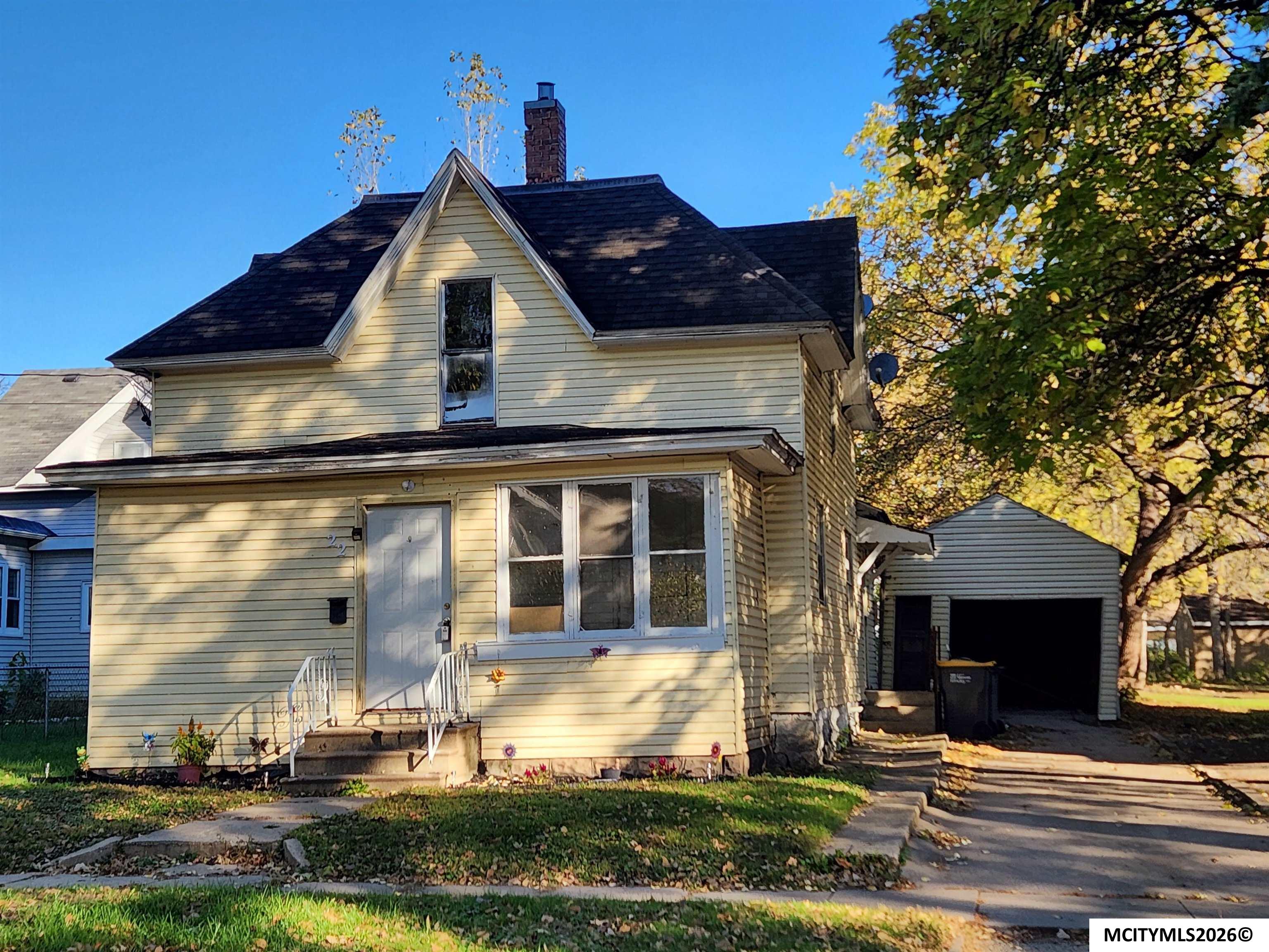 22 7th NW Mason City IA 50401