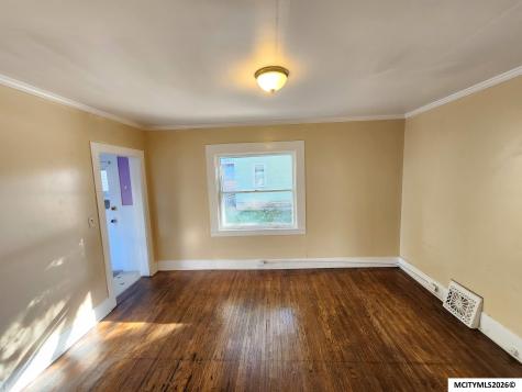 22 7th NW Mason City IA 50401