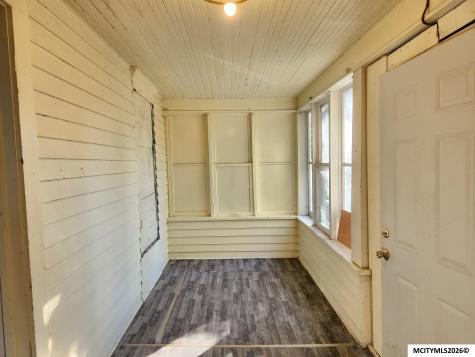 22 7th NW Mason City IA 50401