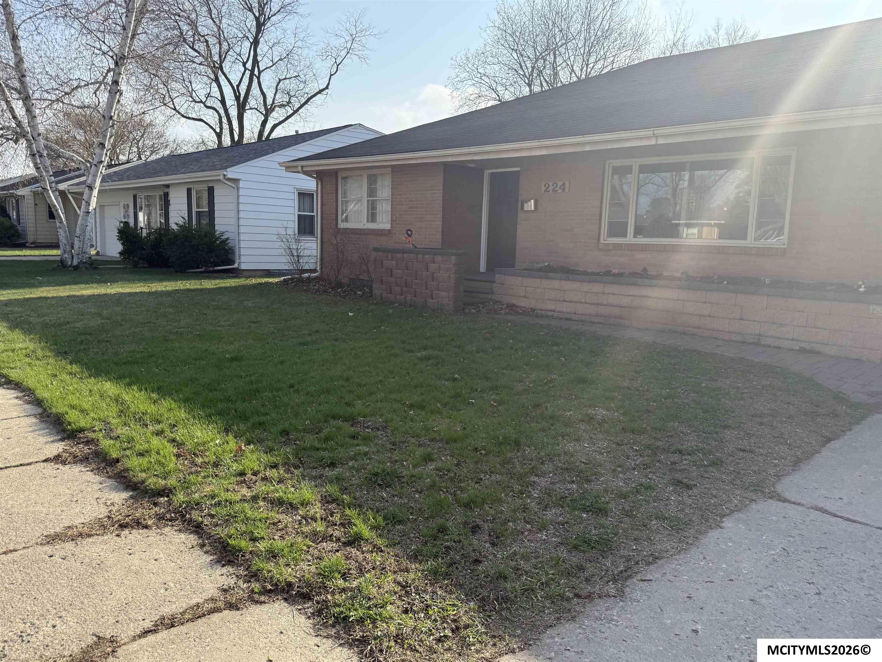 224 S Tennessee Place Mason City IA 50401