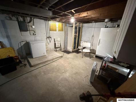 224 S Tennessee Place Mason City IA 50401