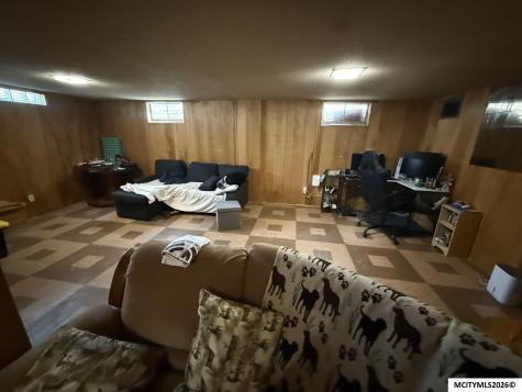 224 S Tennessee Place Mason City IA 50401