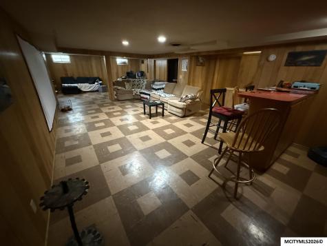 224 S Tennessee Place Mason City IA 50401