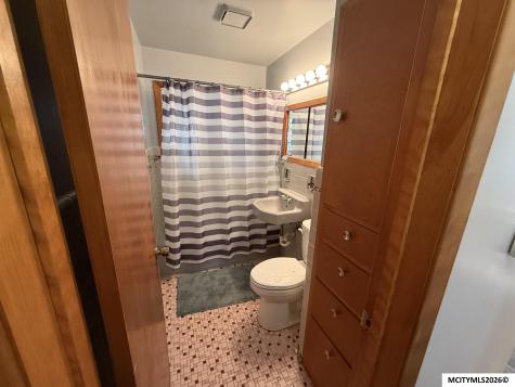 224 S Tennessee Place Mason City IA 50401