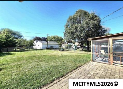 224 S Tennessee Place Mason City IA 50401
