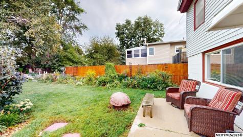 1044 Maple Drive Mason City IA 50401