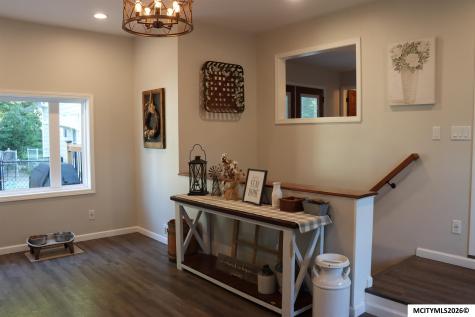 621 10th NE Mason City IA 50401
