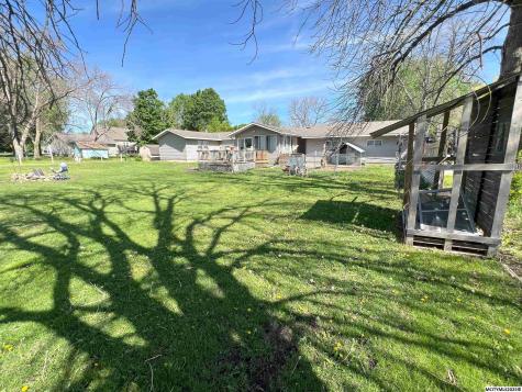 215 Church Street Manly IA 50456