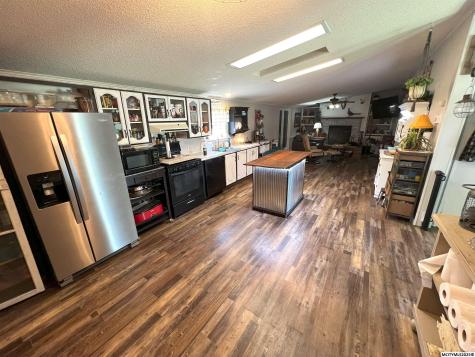 215 Church Street Manly IA 50456